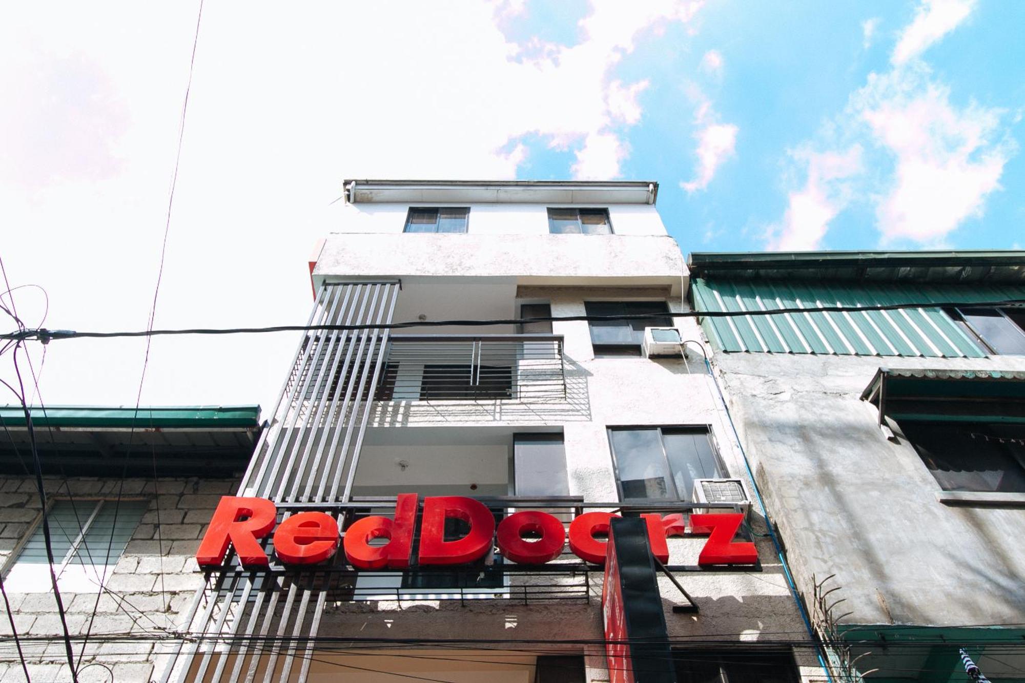 Reddoorz At Dbuilders Rooms Ph2 Taguig Exterior foto